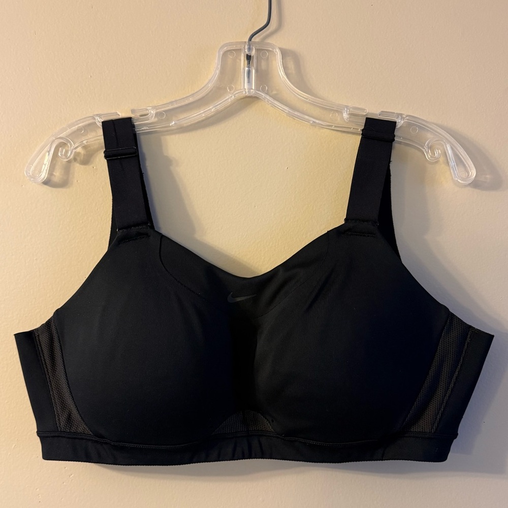 Nike Dry-fit alpha high support padded adjustable sports bra